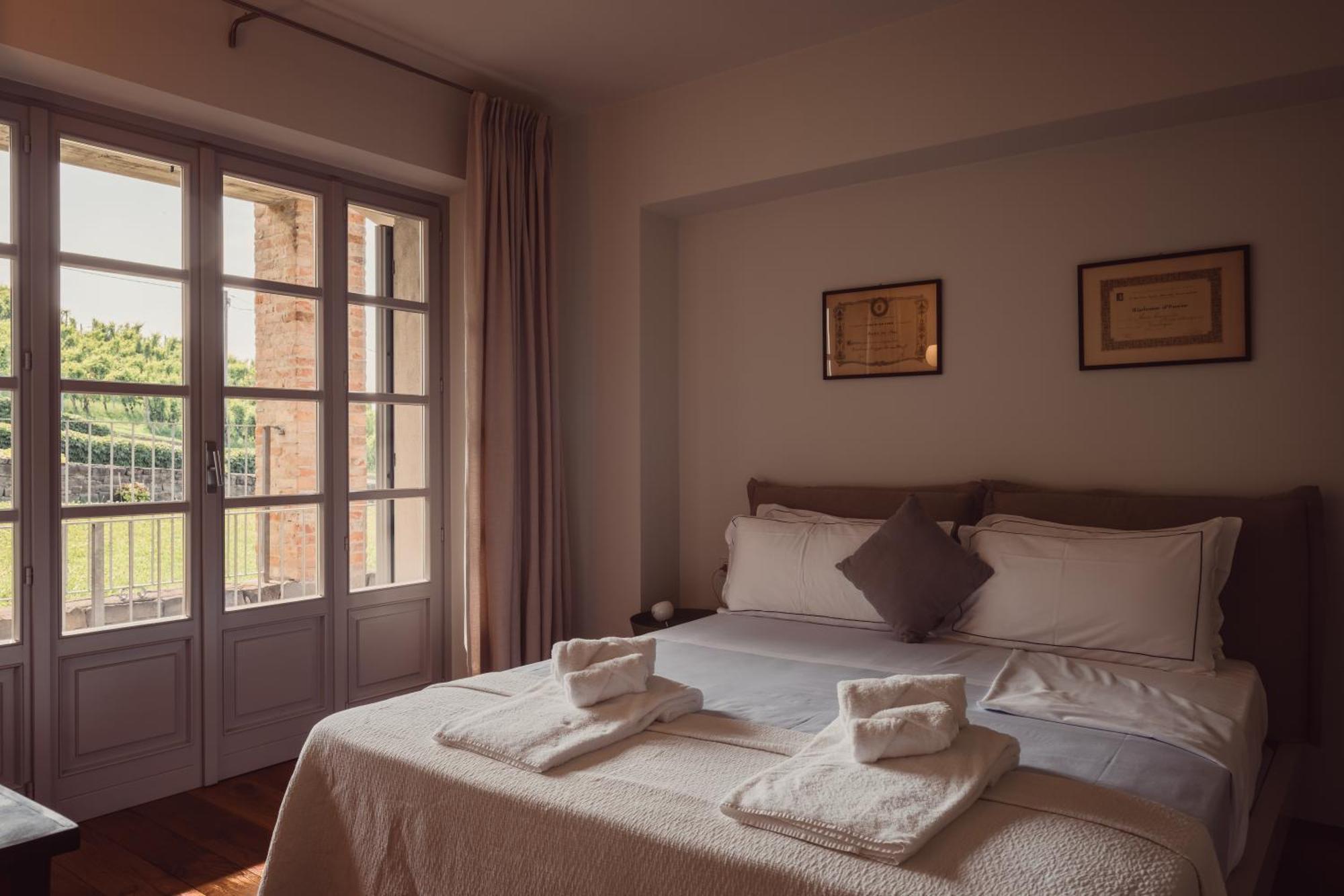 Scarpa Villas - Barolo Luxury Escape Verduno Eksteriør bilde